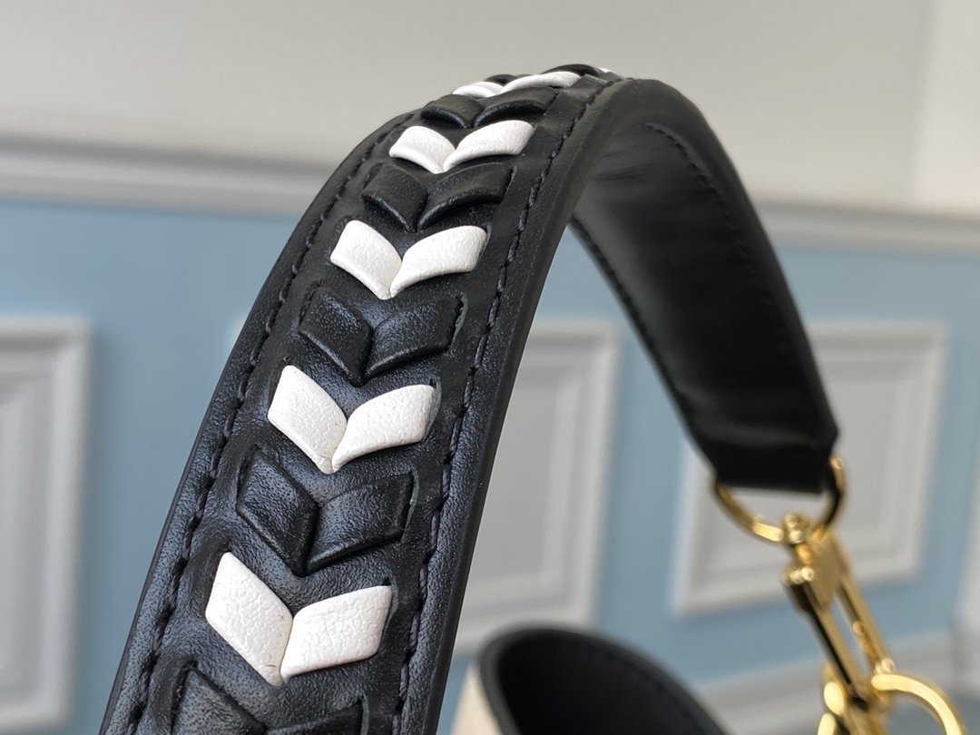 l**is V*t*n néonoé crafty bucket-26*26*17.5cm