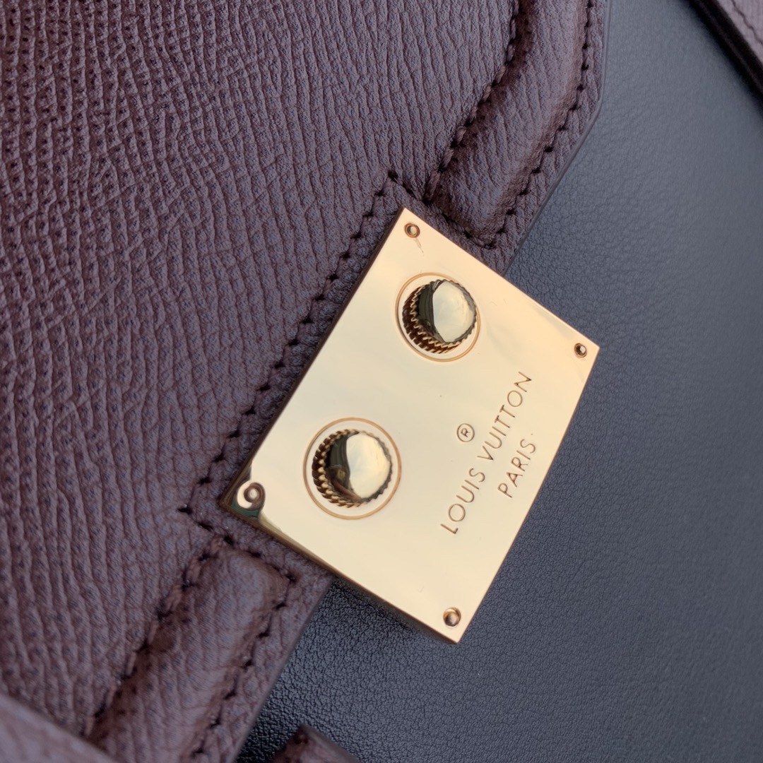 l**is V*t*n arch handbags-22*20*13cm