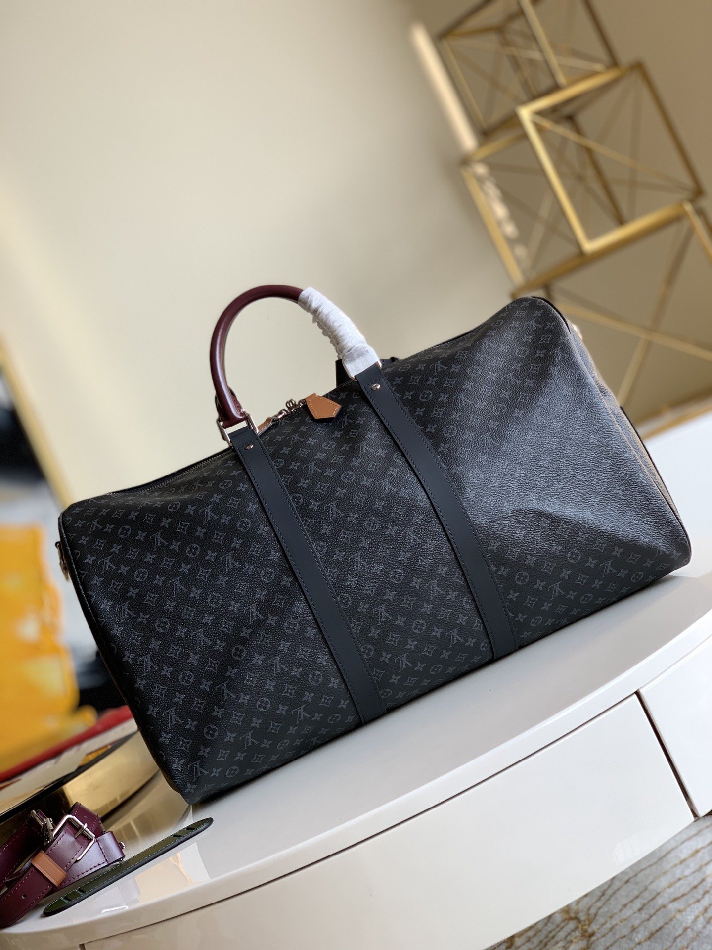l**is V*t*n keepall bandoulière-50.0 x29.0 x23.0cm