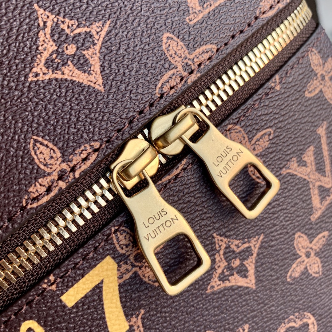 LV Vertical Box Trunk- M59664-15.5*22*7.5CM