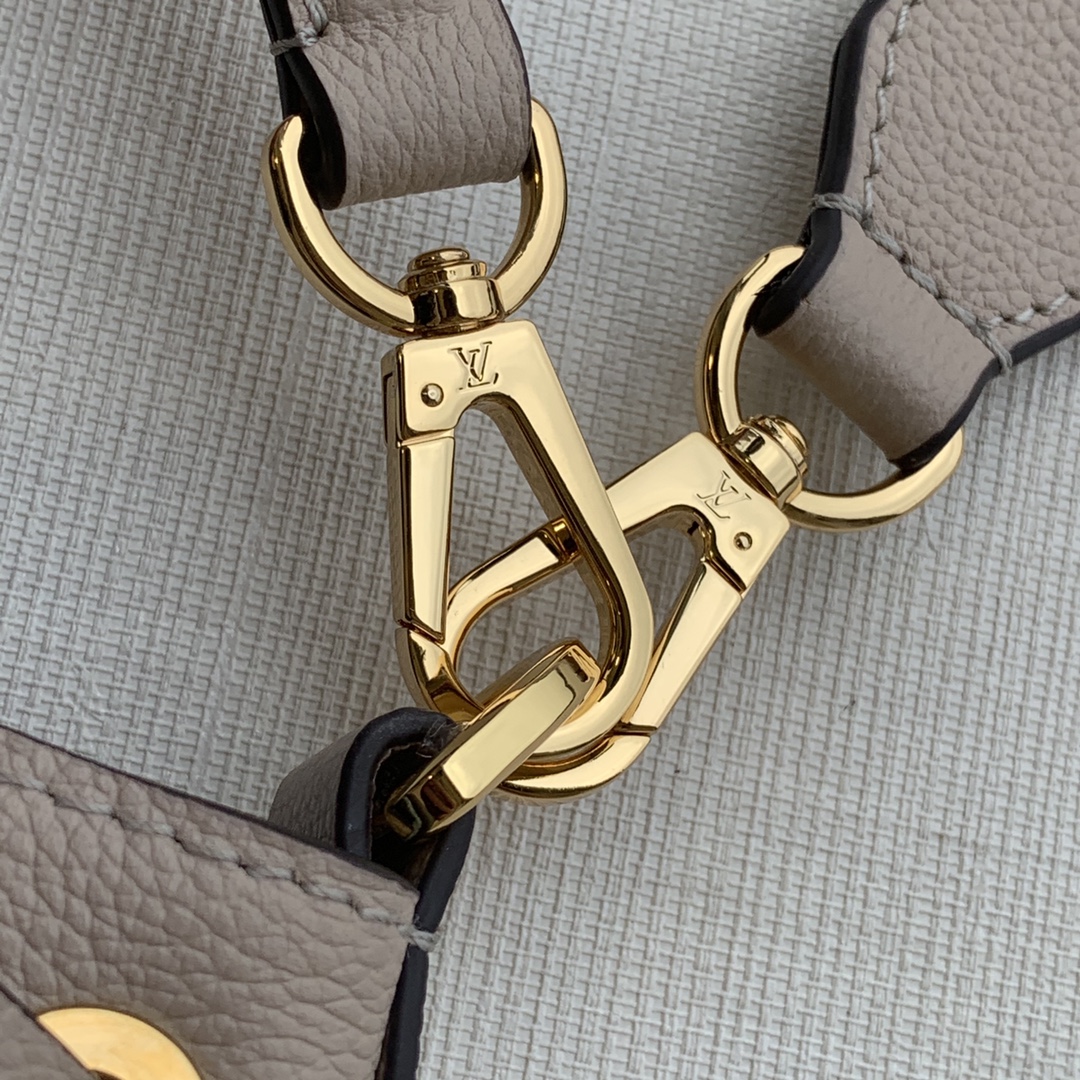 l**is V*t*n lockme bucket-20*13*22cm