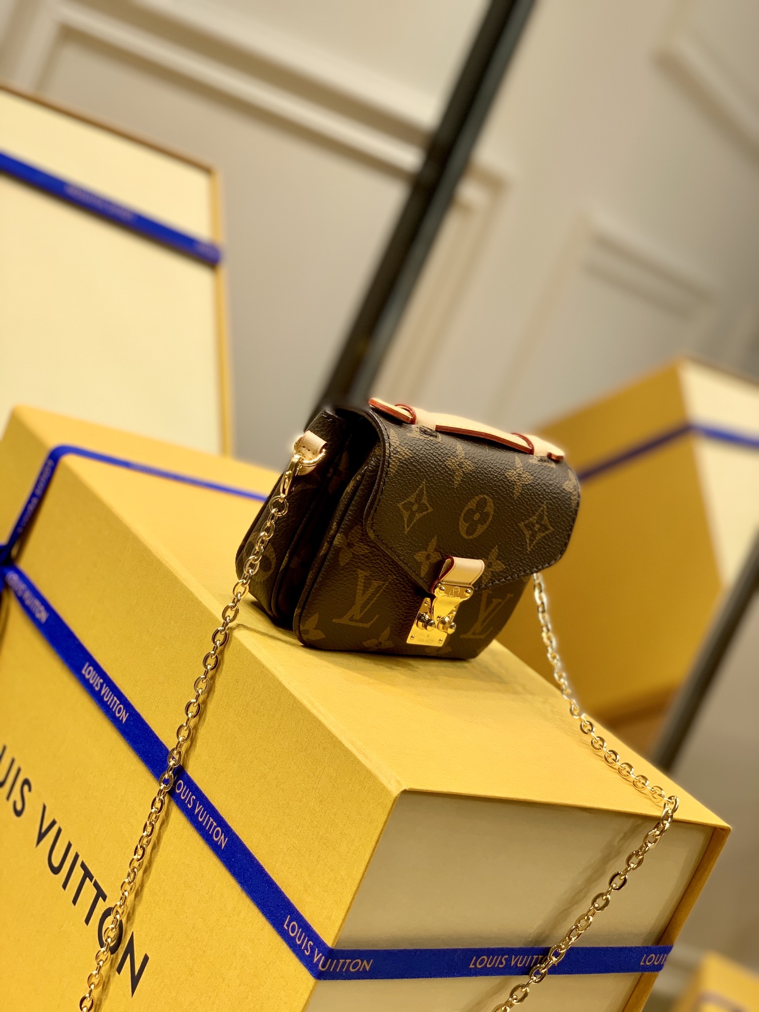 l**is V*t*n micro metis handbags-14*11* 3.5 cm