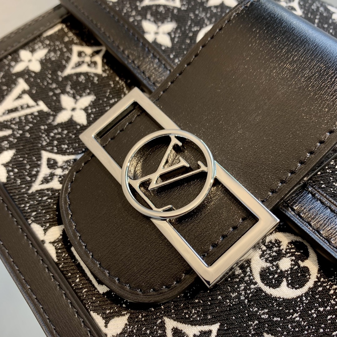 l**is V*t*n dauphine-25*17*10.5cm