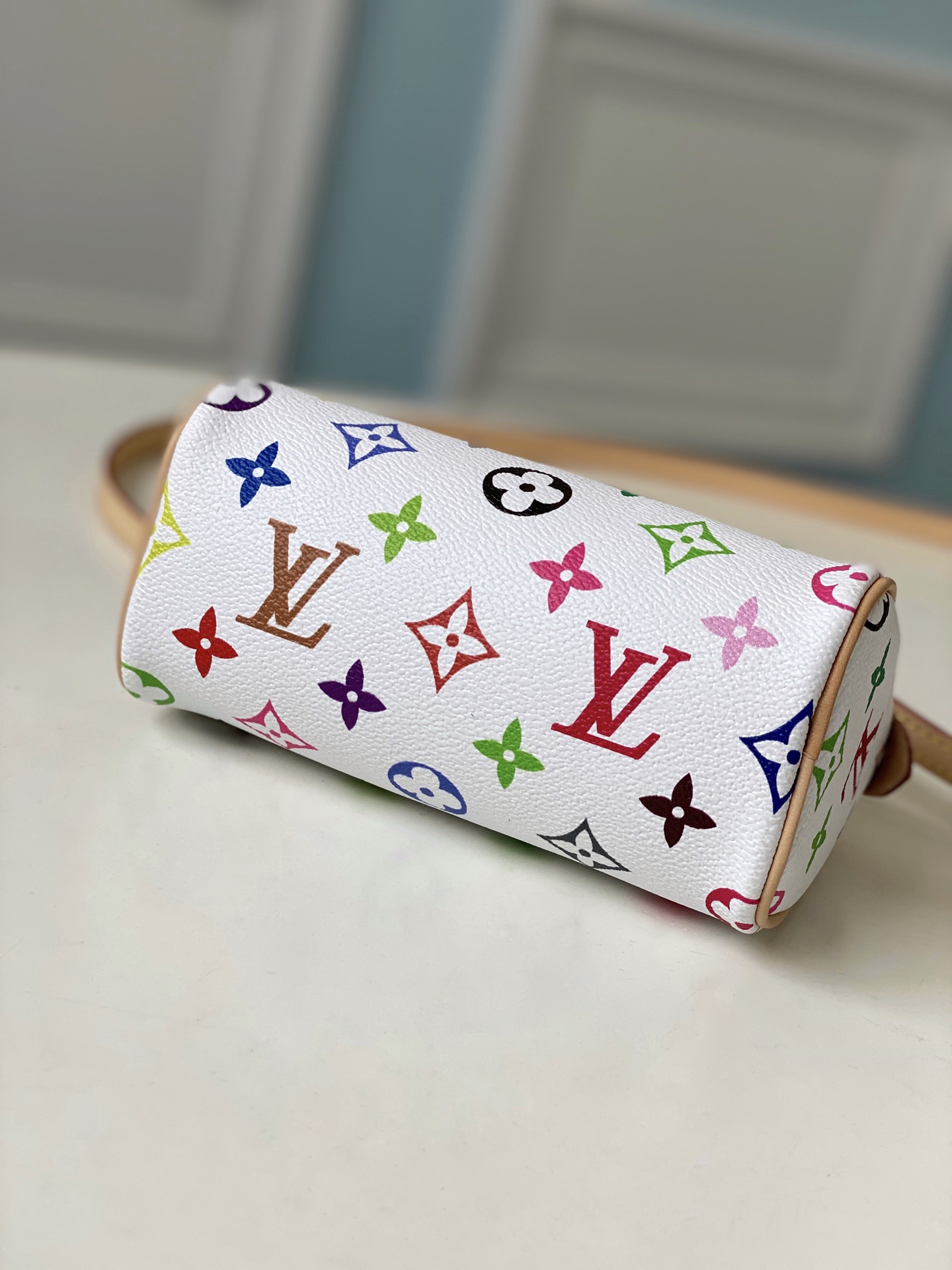 l**is V*t*n mini speedy-15·5*7*10cm