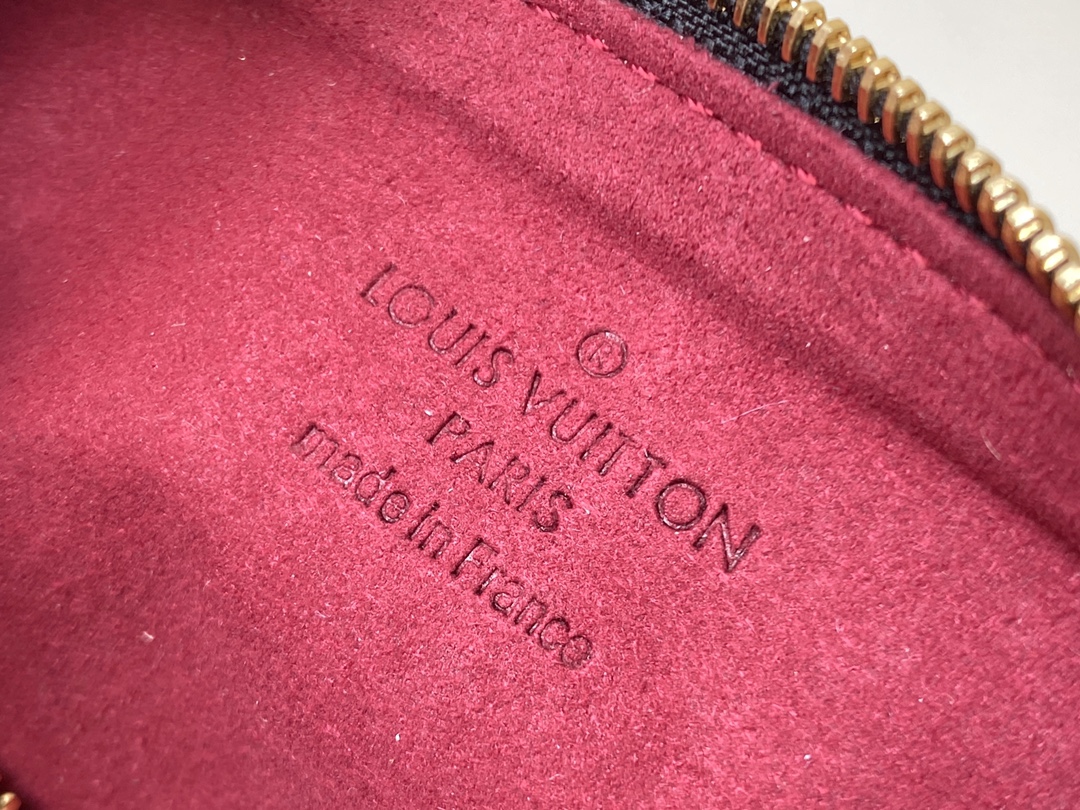 l**is V*t*n nano speedy-16cm