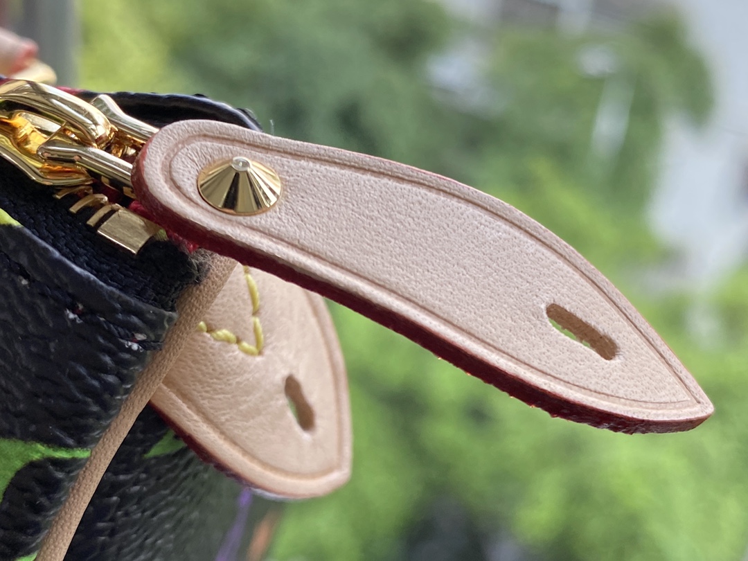 l**is V*t*n nano speedy-16cm