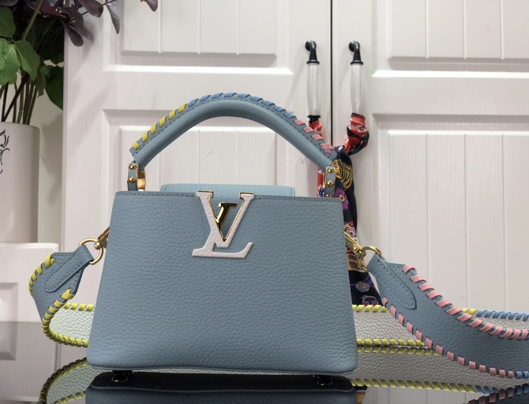l**is V*t*n capucines bag-27*18*9cm