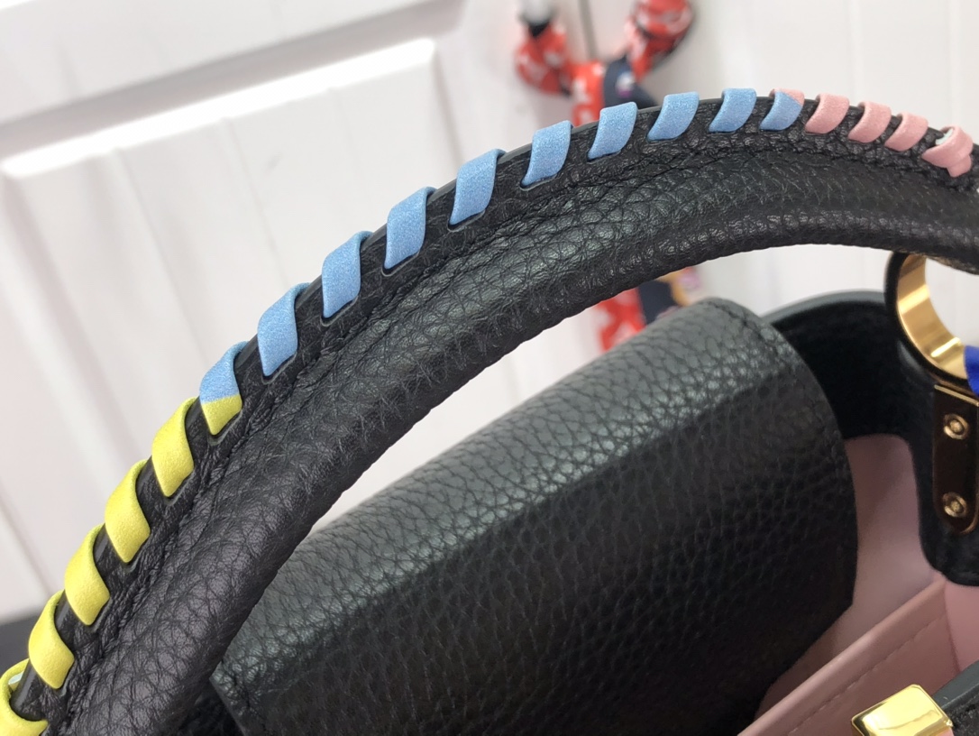 l**is V*t*n capucines bag-27*18*9cm