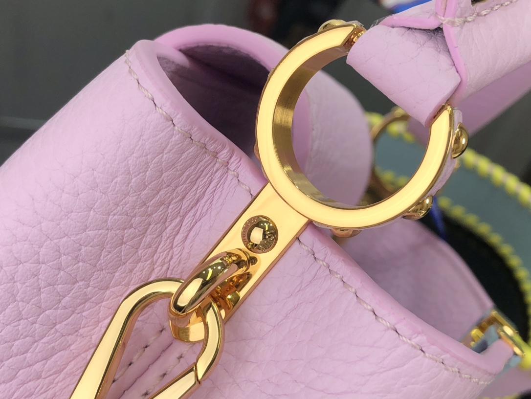 l**is V*t*n capucines bag-27*18*9cm