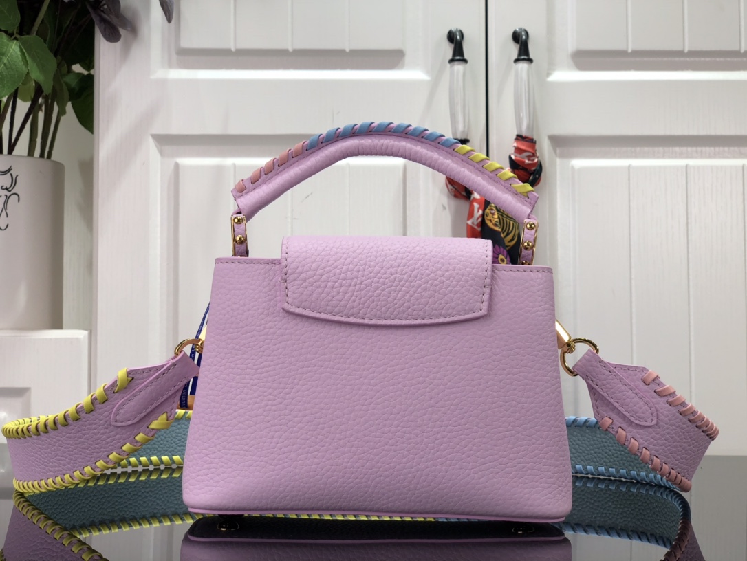 l**is V*t*n capucines bag-27*18*9cm