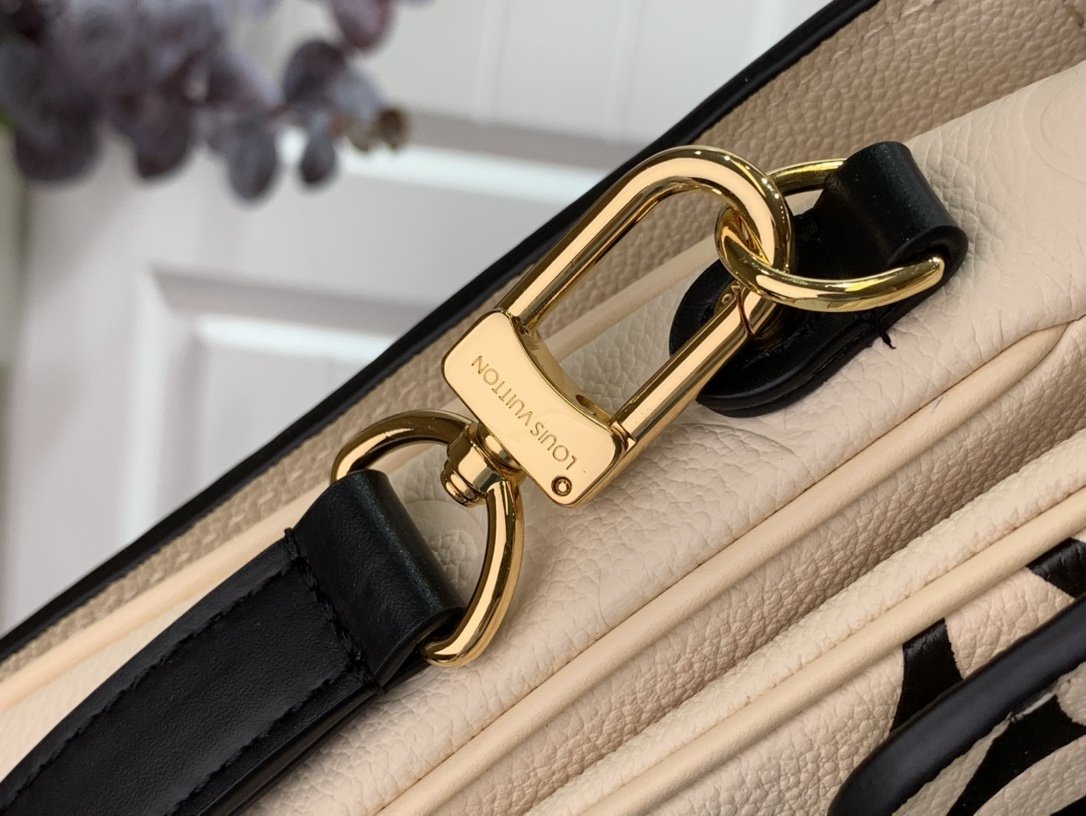 l**is V*t*n pochette metis handbags-25*19*7cm