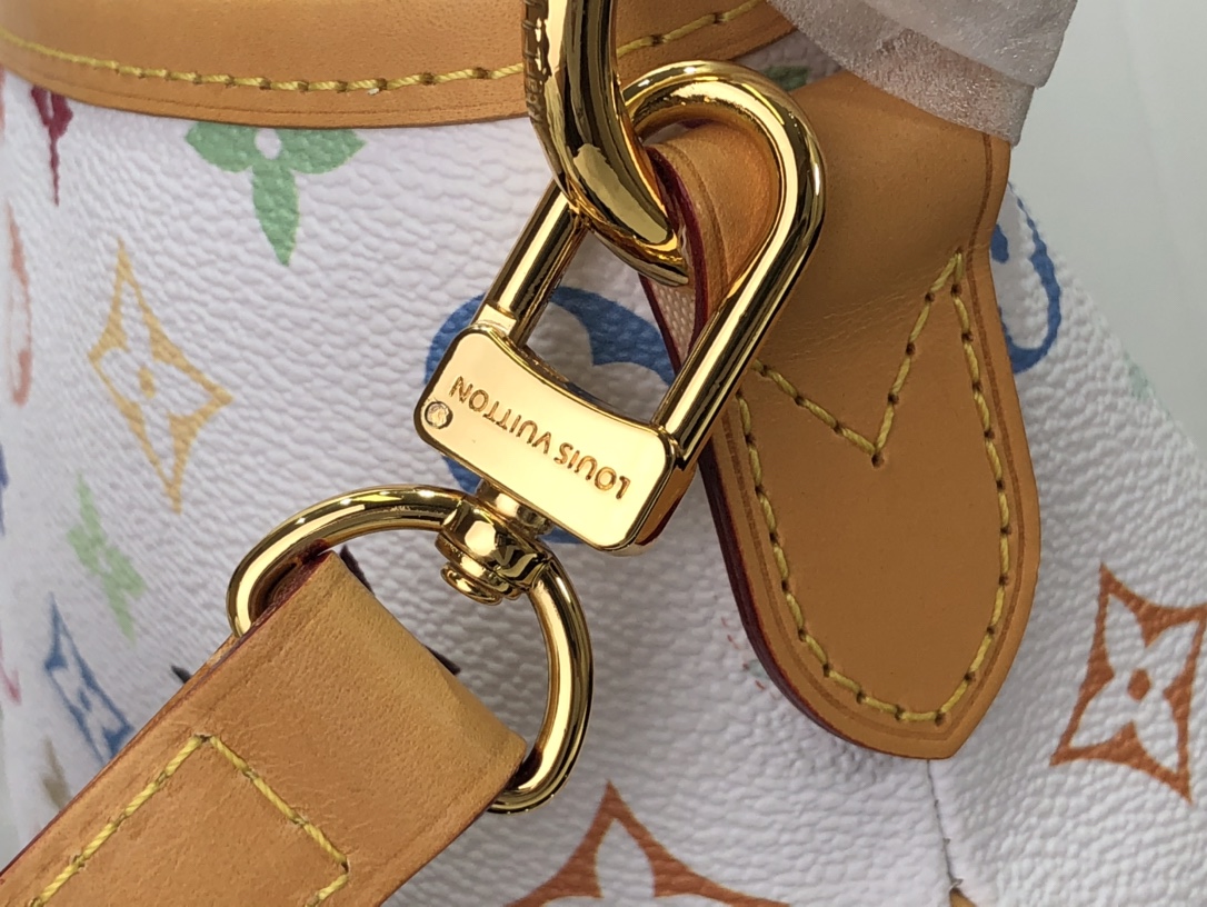 l**is V*t*n graceful handbags-46*30*13cm