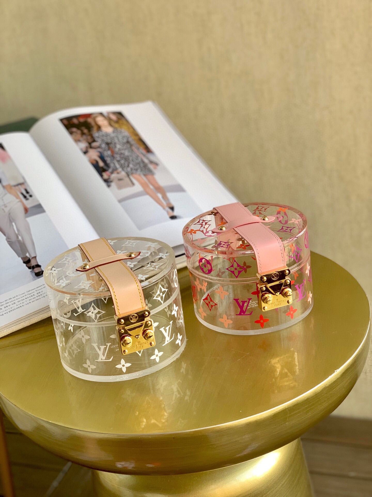 l**is V*t*n box scott-13*9cm