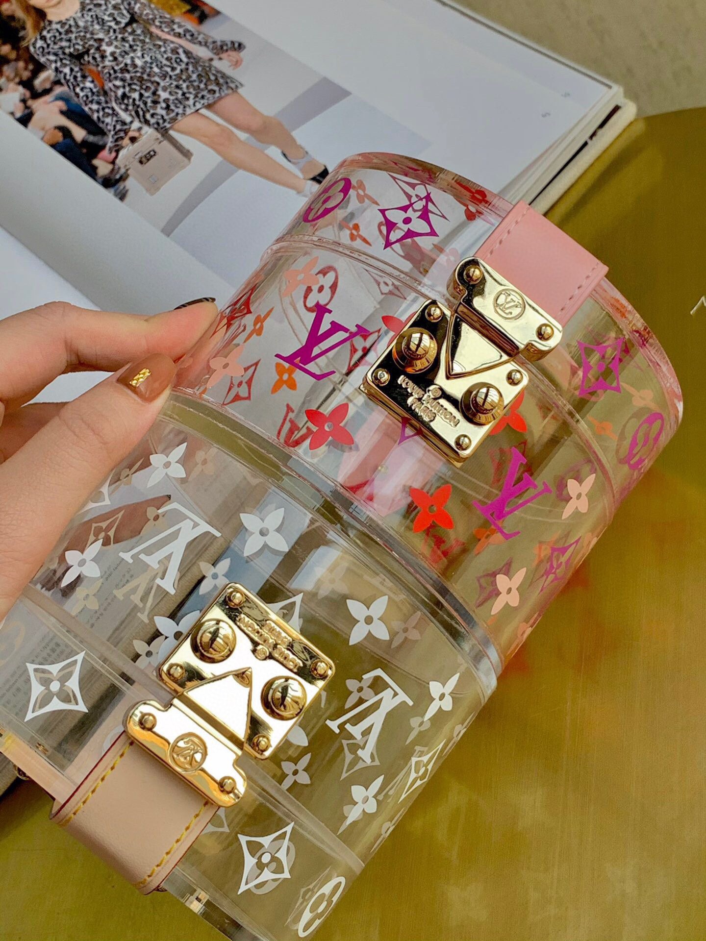 l**is V*t*n box scott-13*9cm