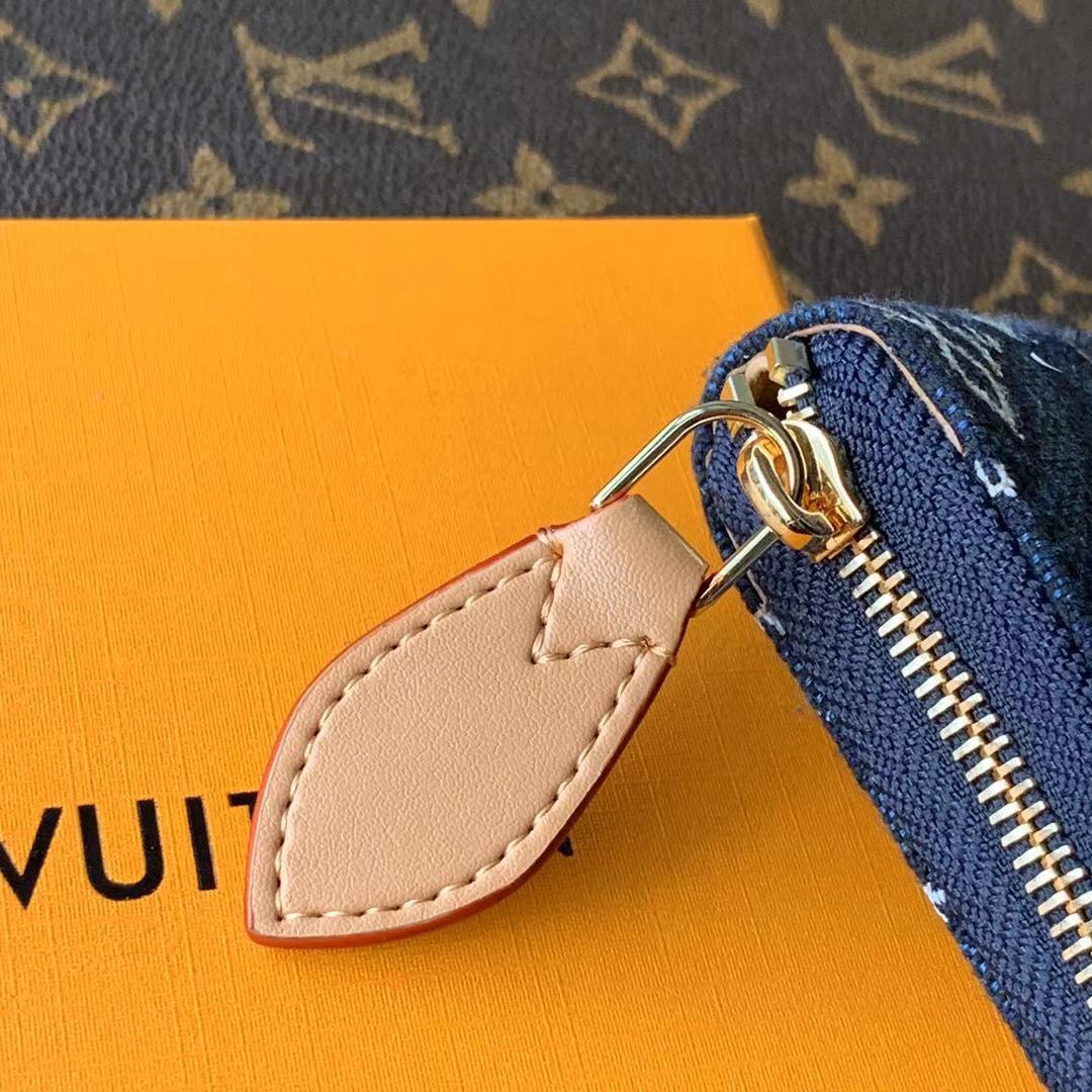 l**is V*t*n since 1854 zippy wallet-11*8.5*12cm