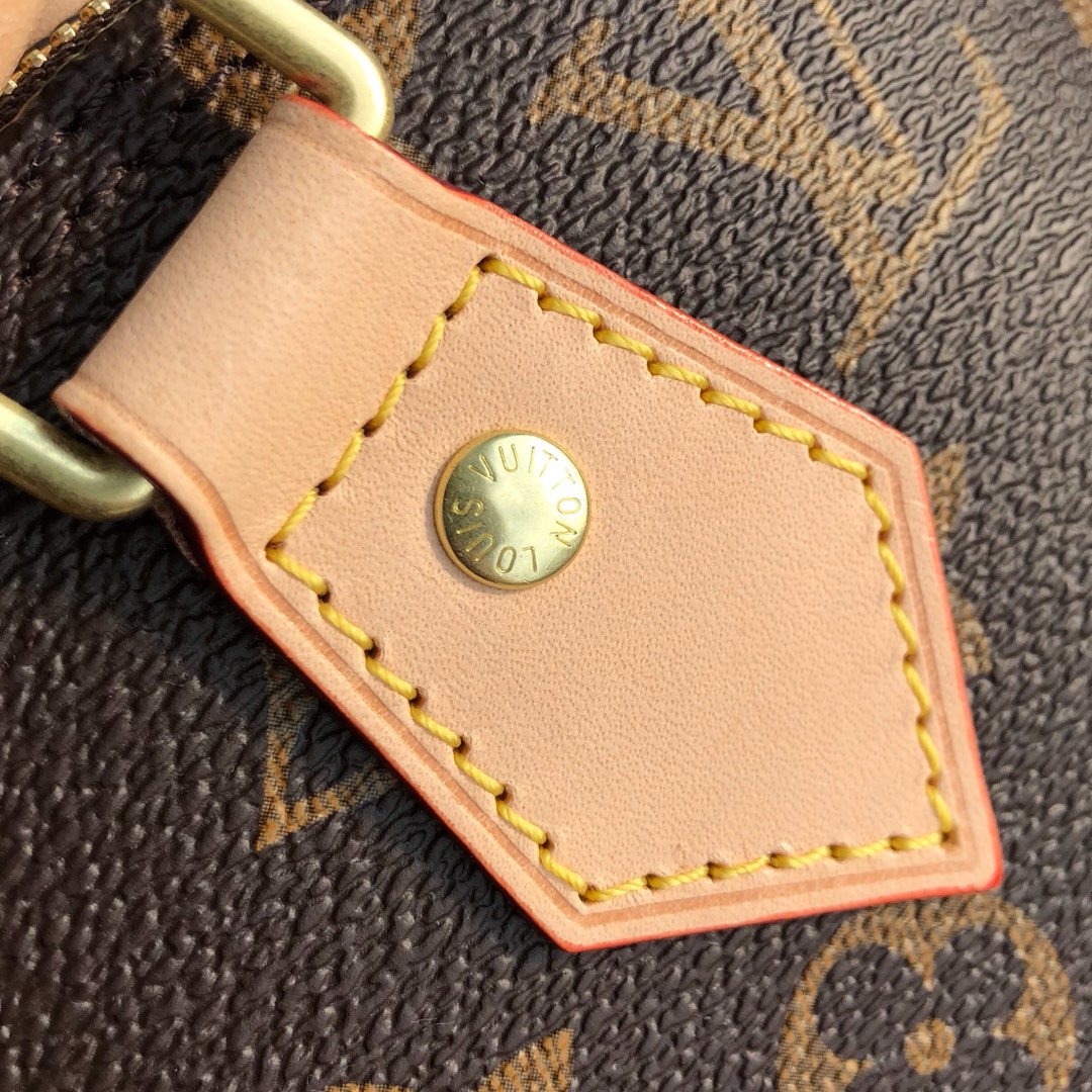 l**is V*t*n alma bb-25*19*12cm