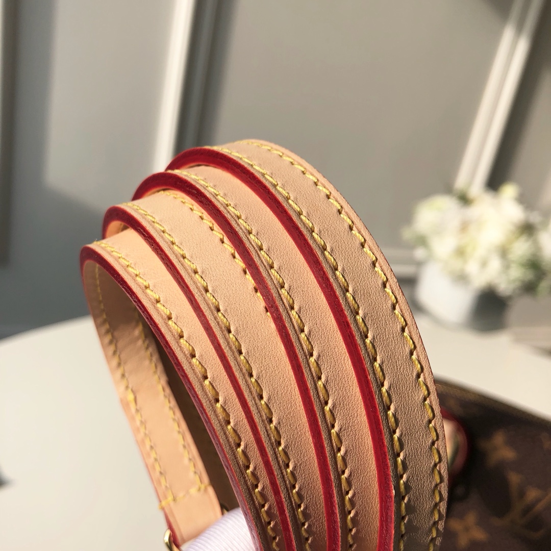 l**is V*t*n alma bb-25*19*12cm