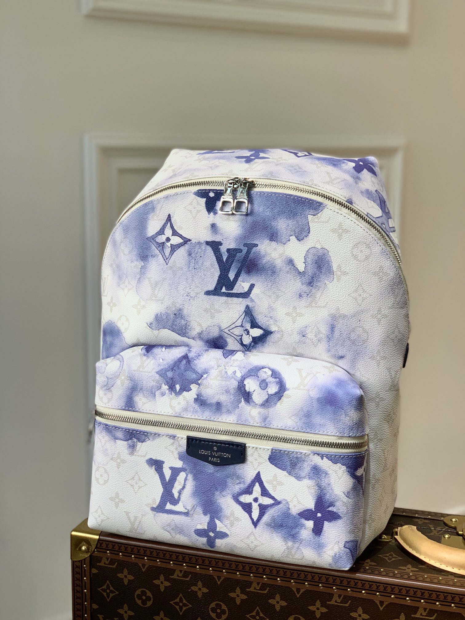 l**is V*t*n discovery backpsck-37*40*20 cm