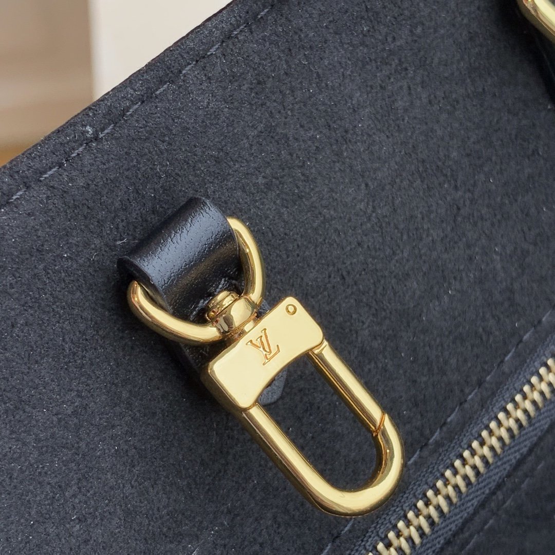 l**is V*t*n onthego handbag-41*34*19cm