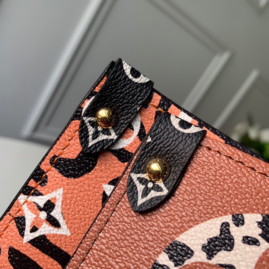 l**is V*t*n onthego handbag-41*34*19cm