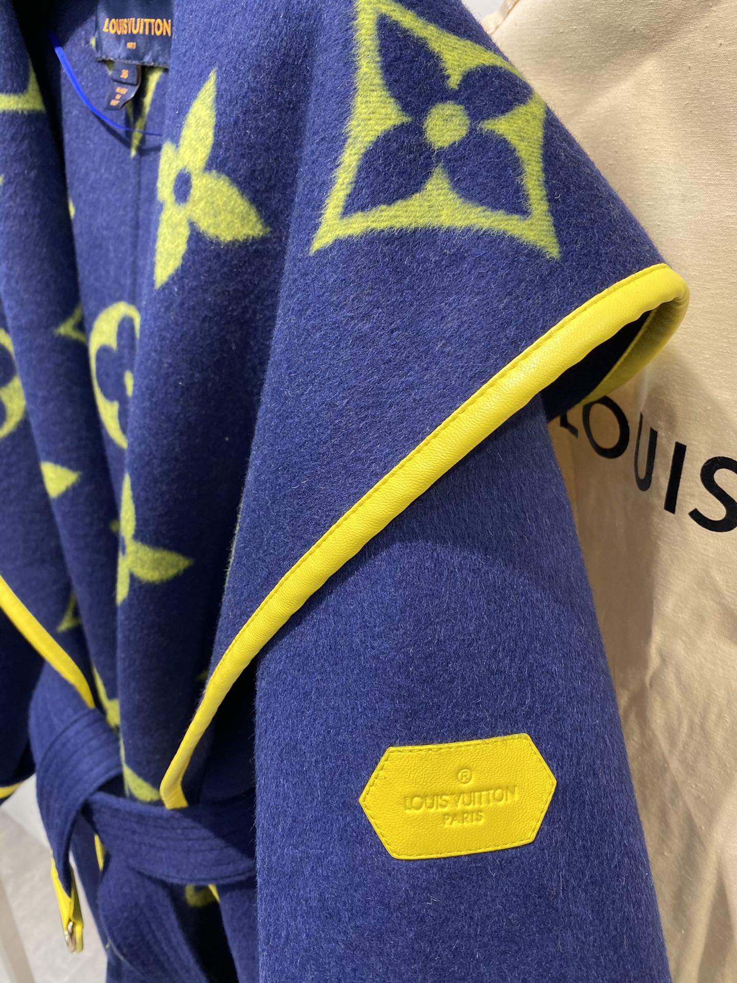 Ch@nel 2022 New Autumn/Winter Coat