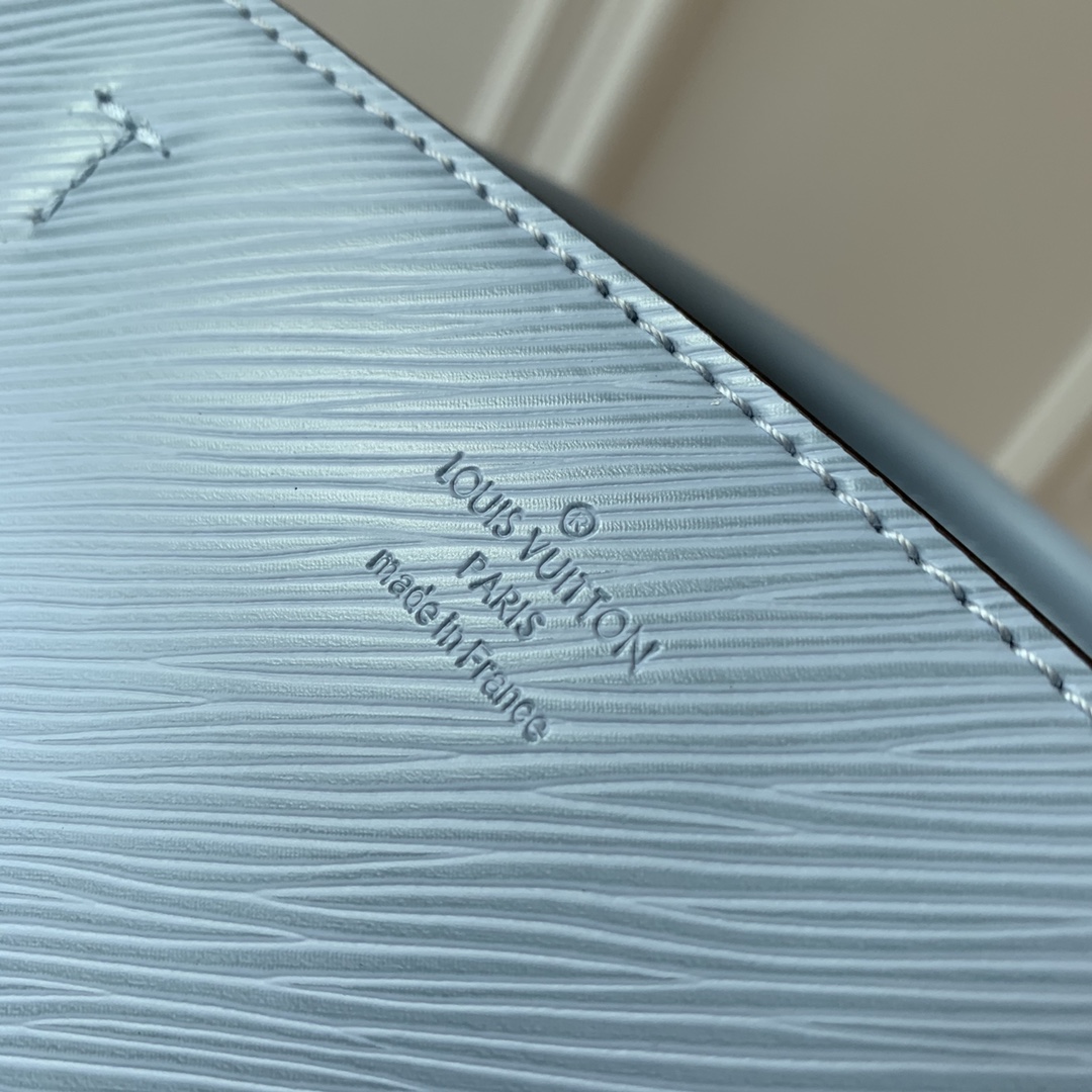 l**is V*t*n marelle tote -25*17*11&30*21*13cm