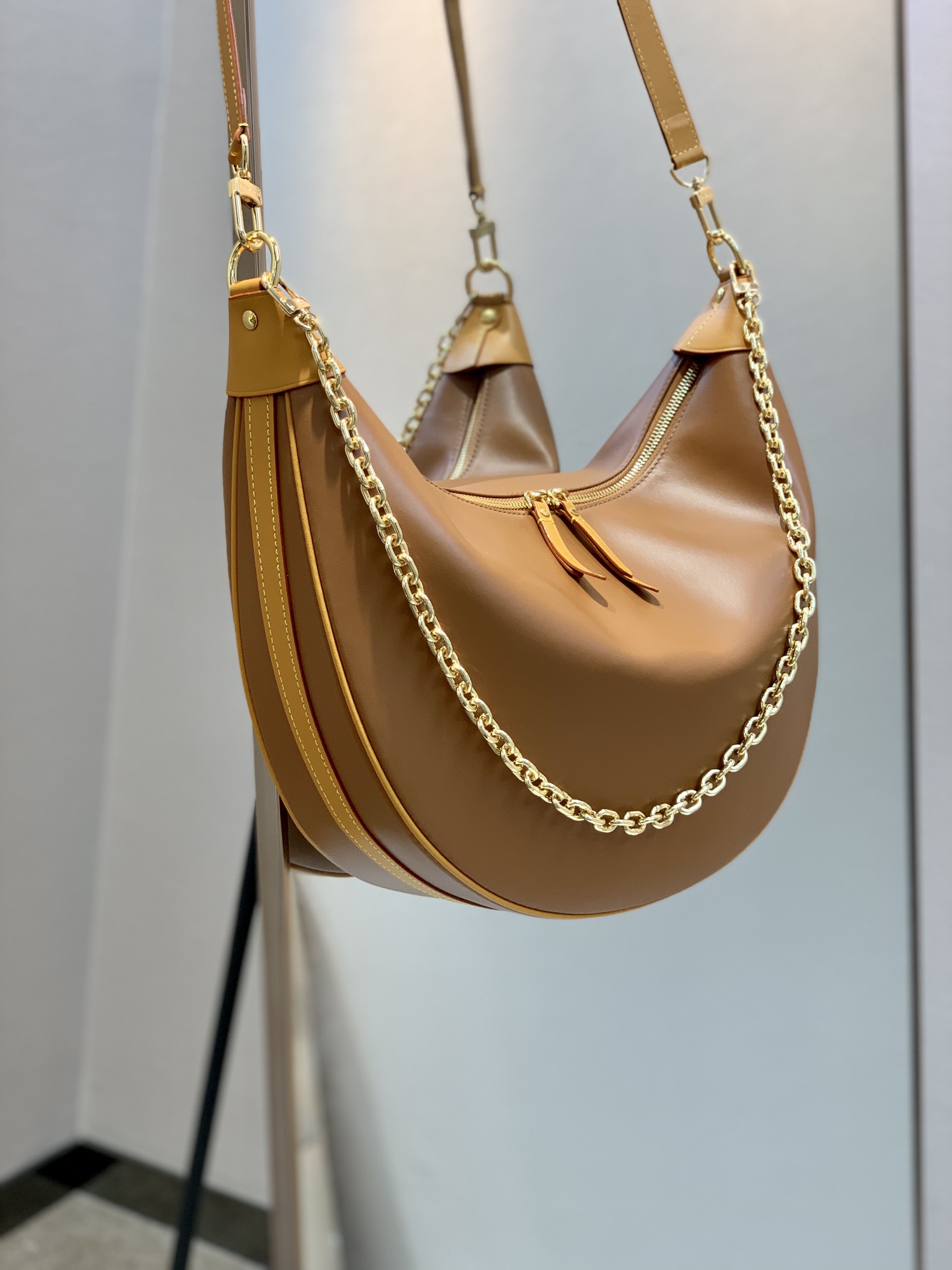 l**is V*t*n marelle tote 38×30×10cm