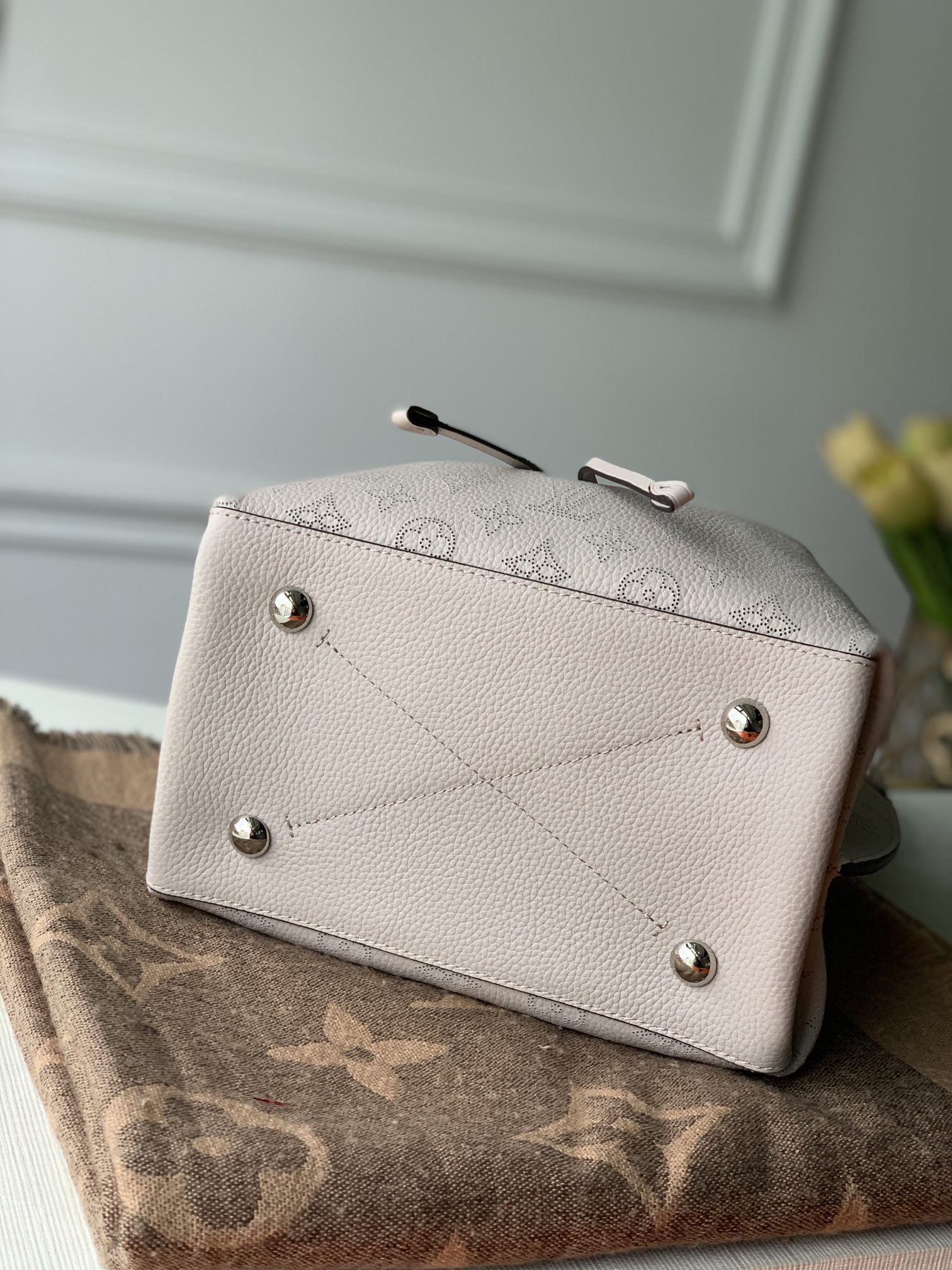 l**is V*t*n muria tote bag-25*25*20cm