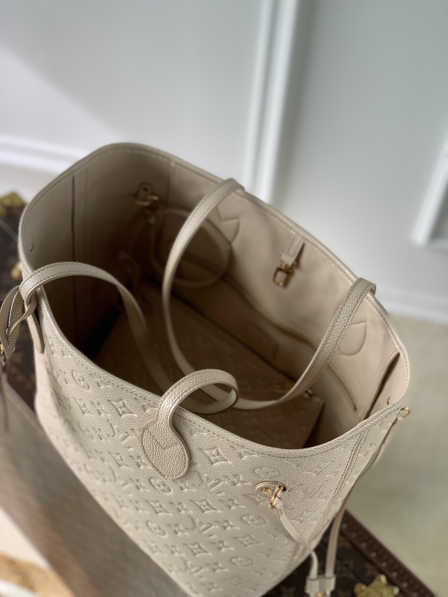 l**is V*t*n neverfull m46102-32*29*17cm