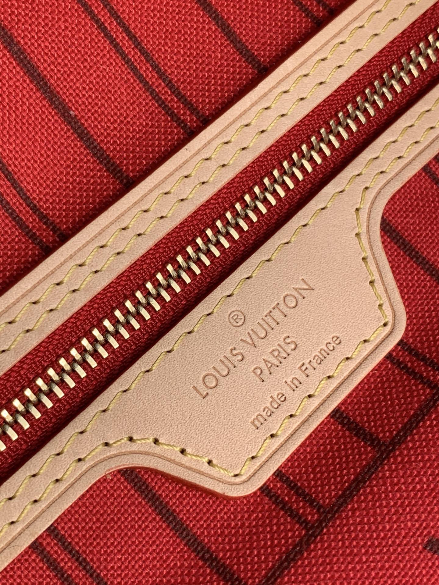 l**is V*t*n neverfull pm -29×21×12cm