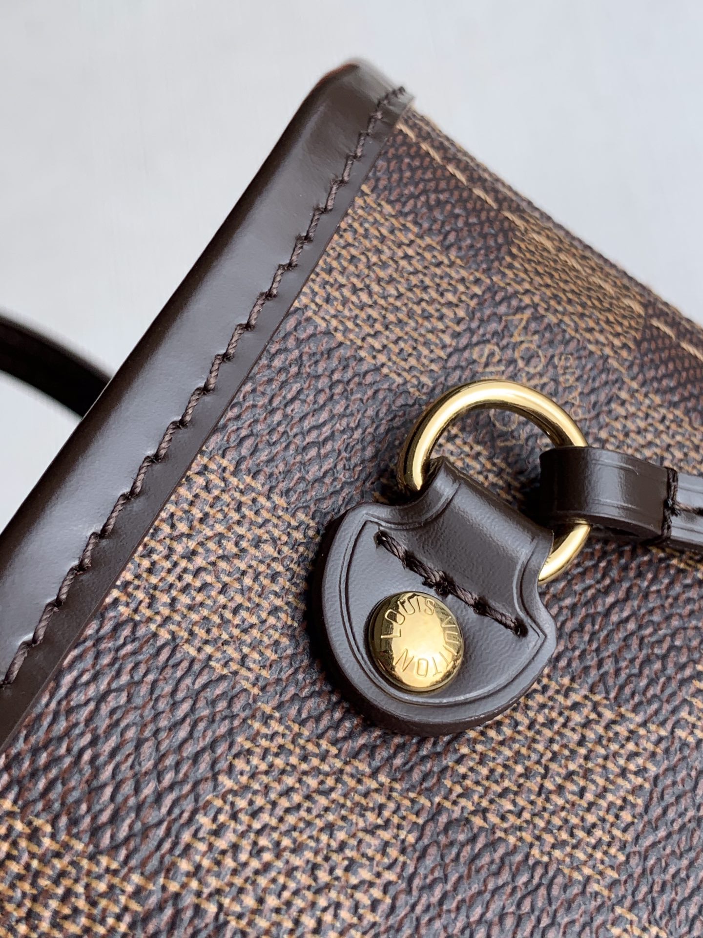 l**is V*t*n neverfull pm -29×21×12cm