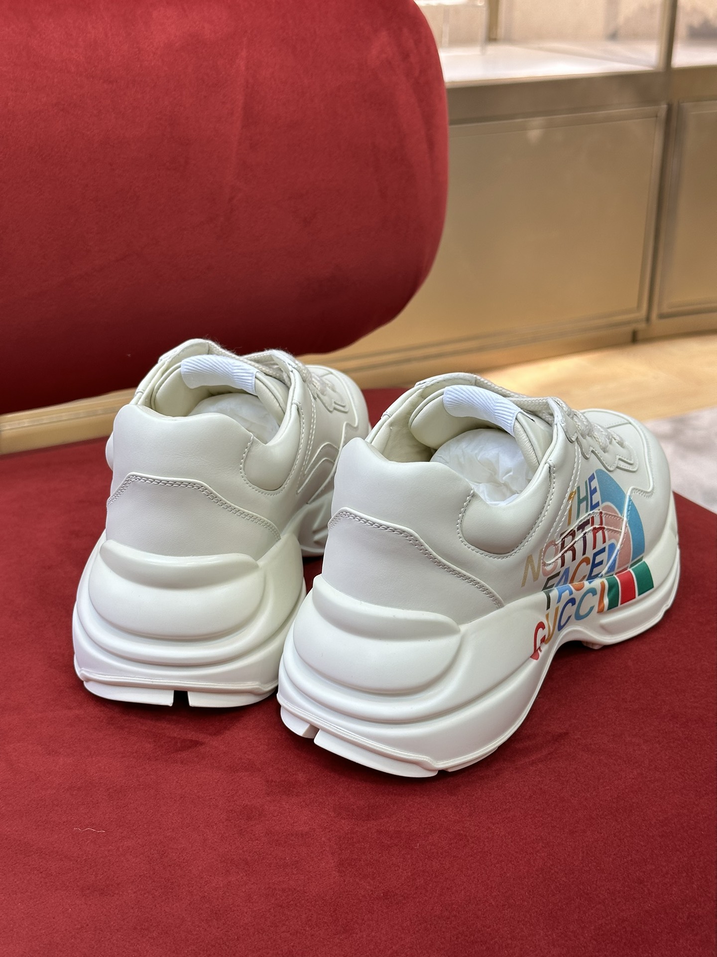 g*u*i&n0*h F**esneakers