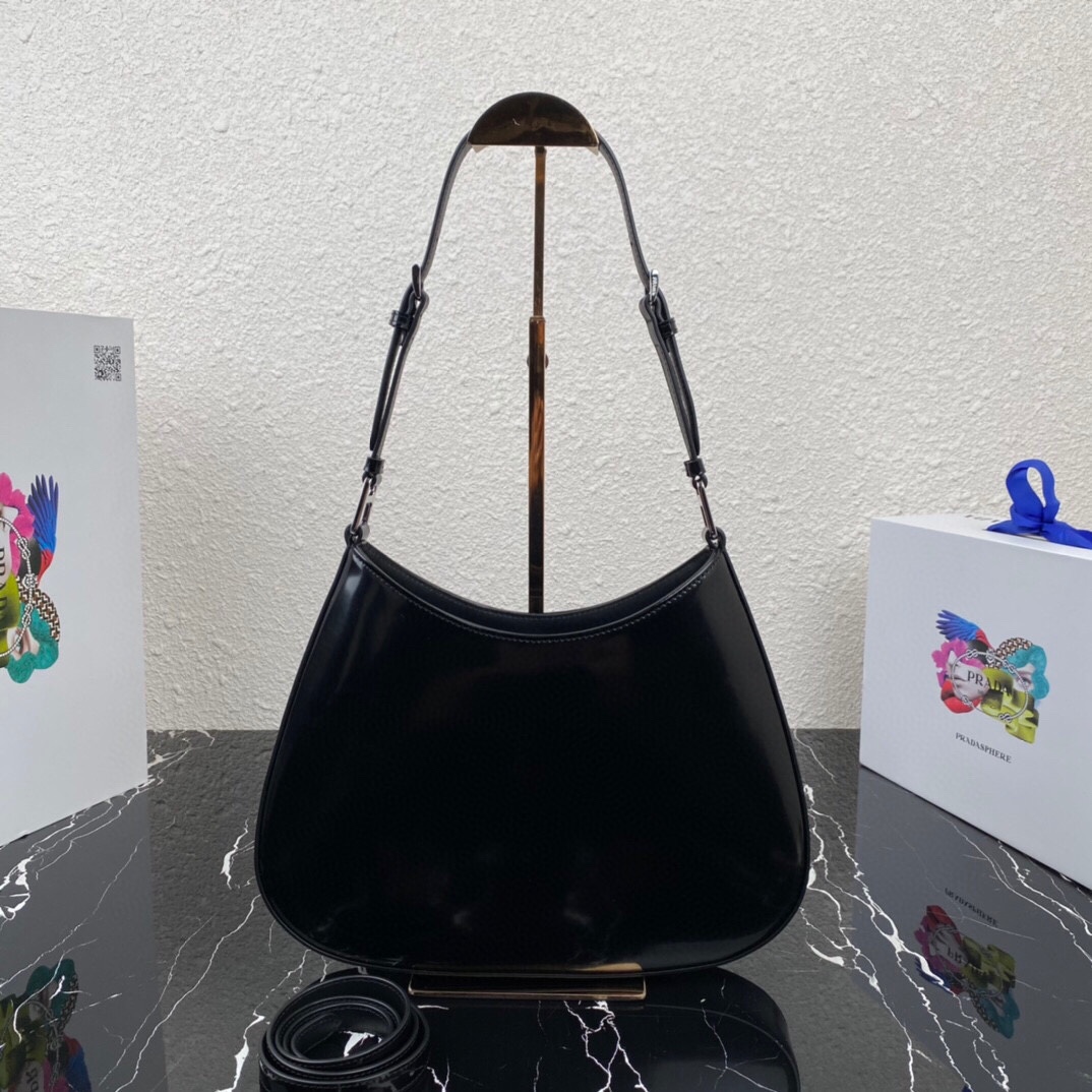 Pra*a cleo handbags-patent leather30x18.5x4cm