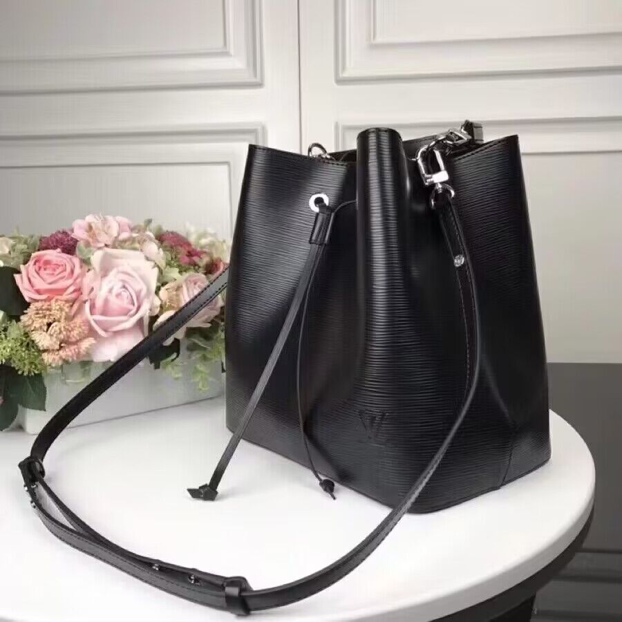 l**is V*t*n néonoé bucket bag -24.27.15cm