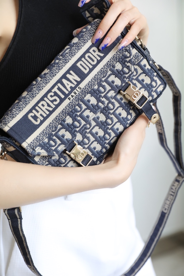 D*or camp bag-23×15×8cm