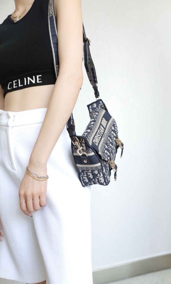 D*or camp bag-23×15×8cm