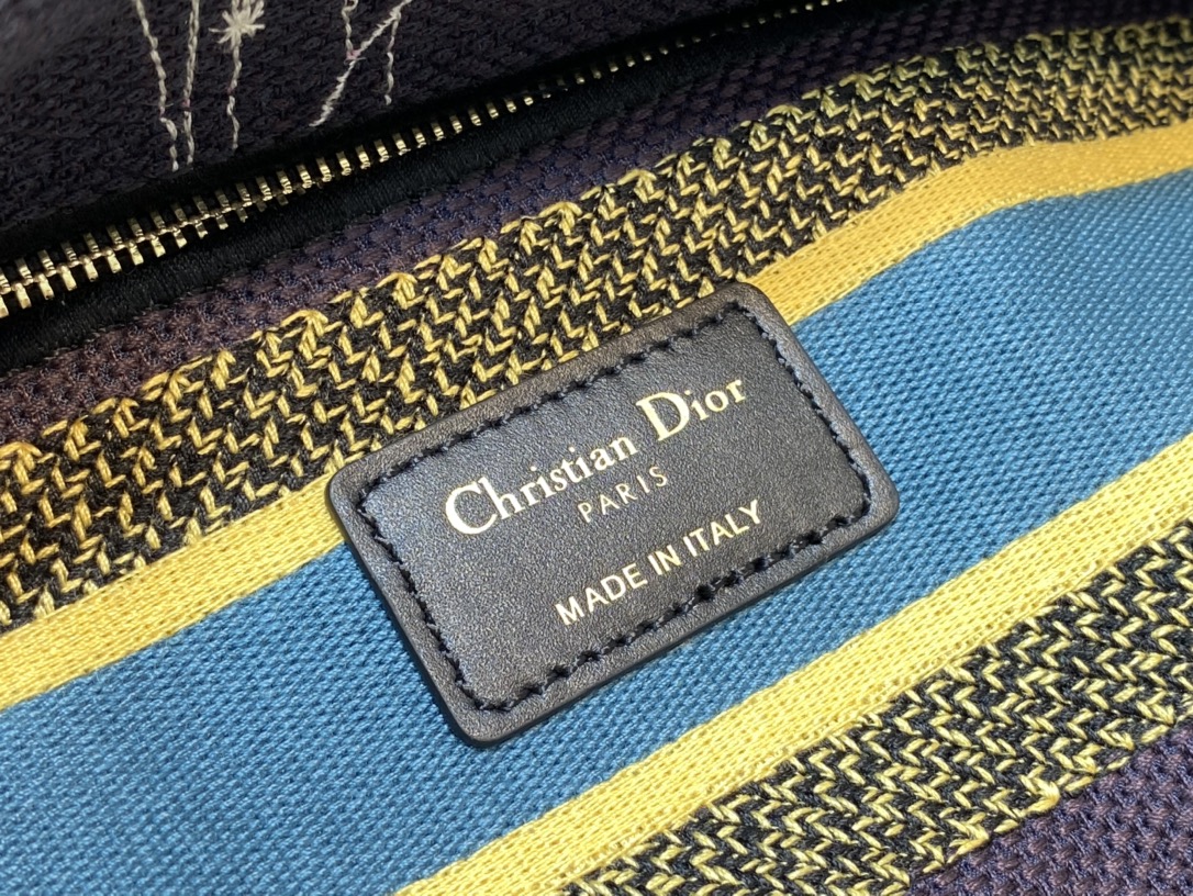 lady D*or handle bag-24cm