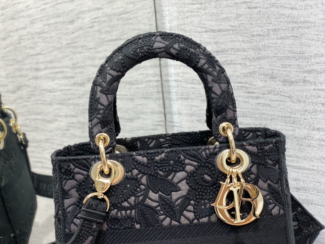 lady D*or handle bag-24cm