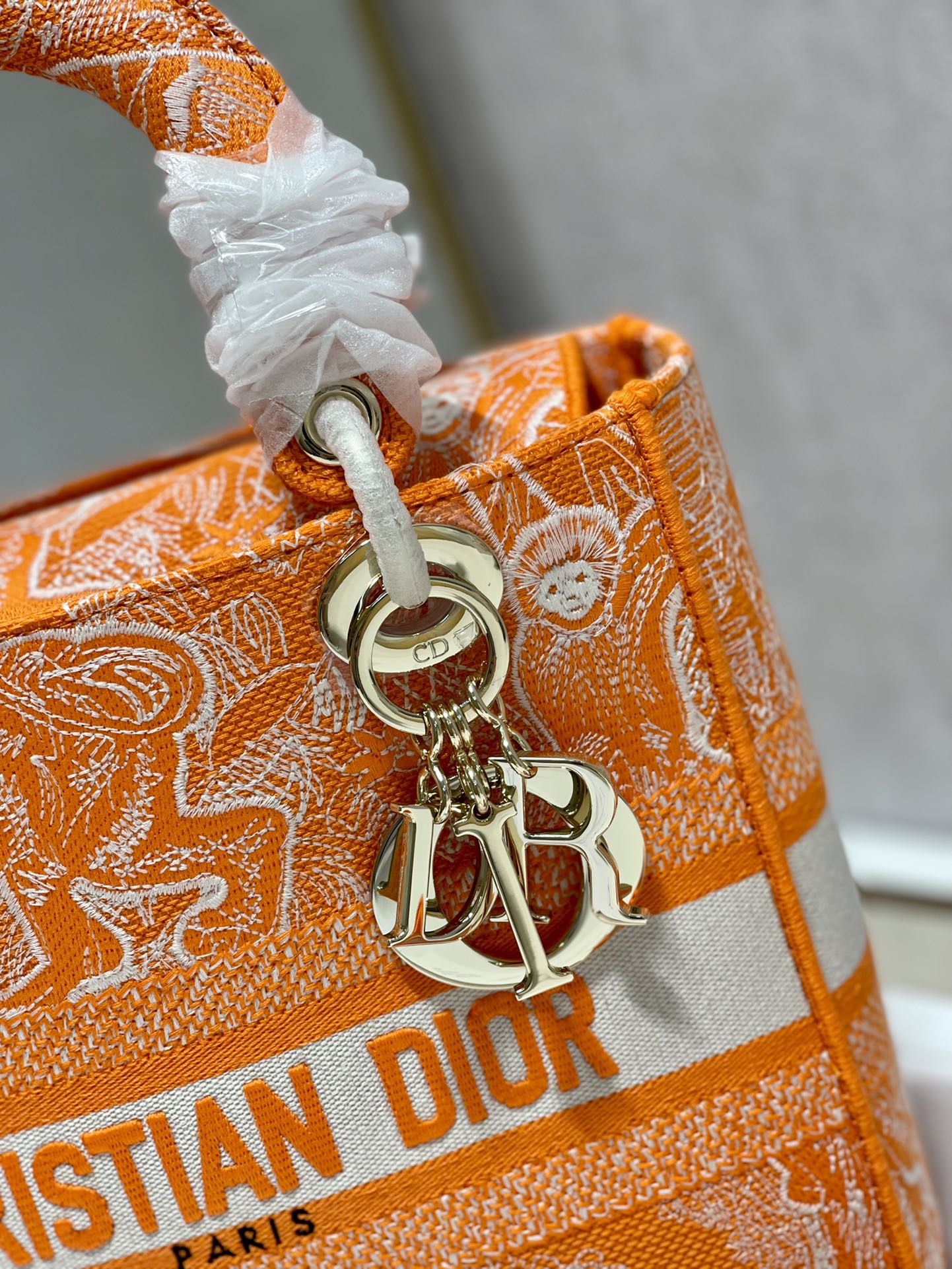 lady D*or handle bag-24cm