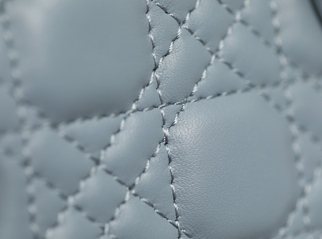 lady D*or micro-12*10*5cm