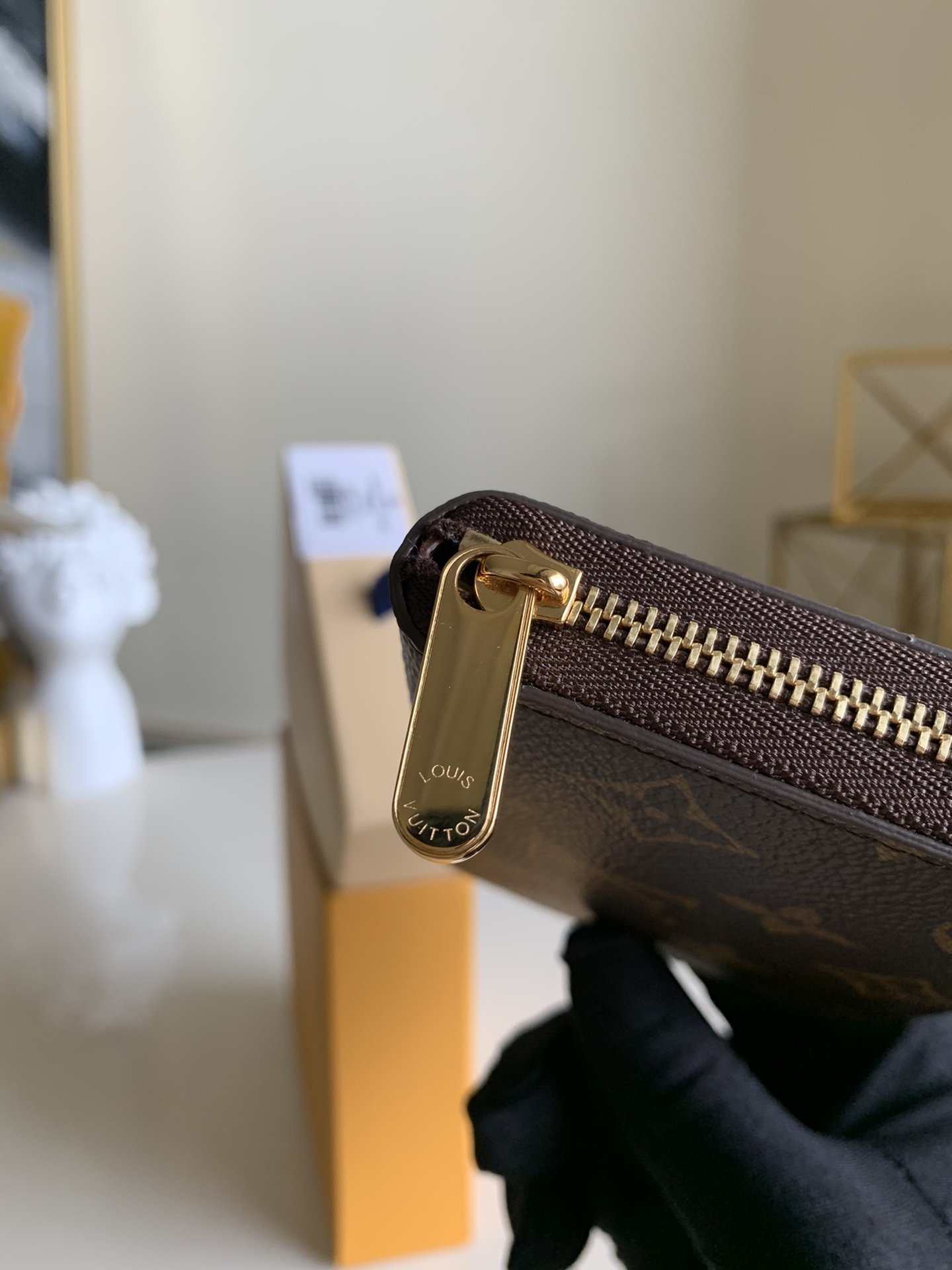 l**is V*t*n zippy wallet m60258-11*8*2cm