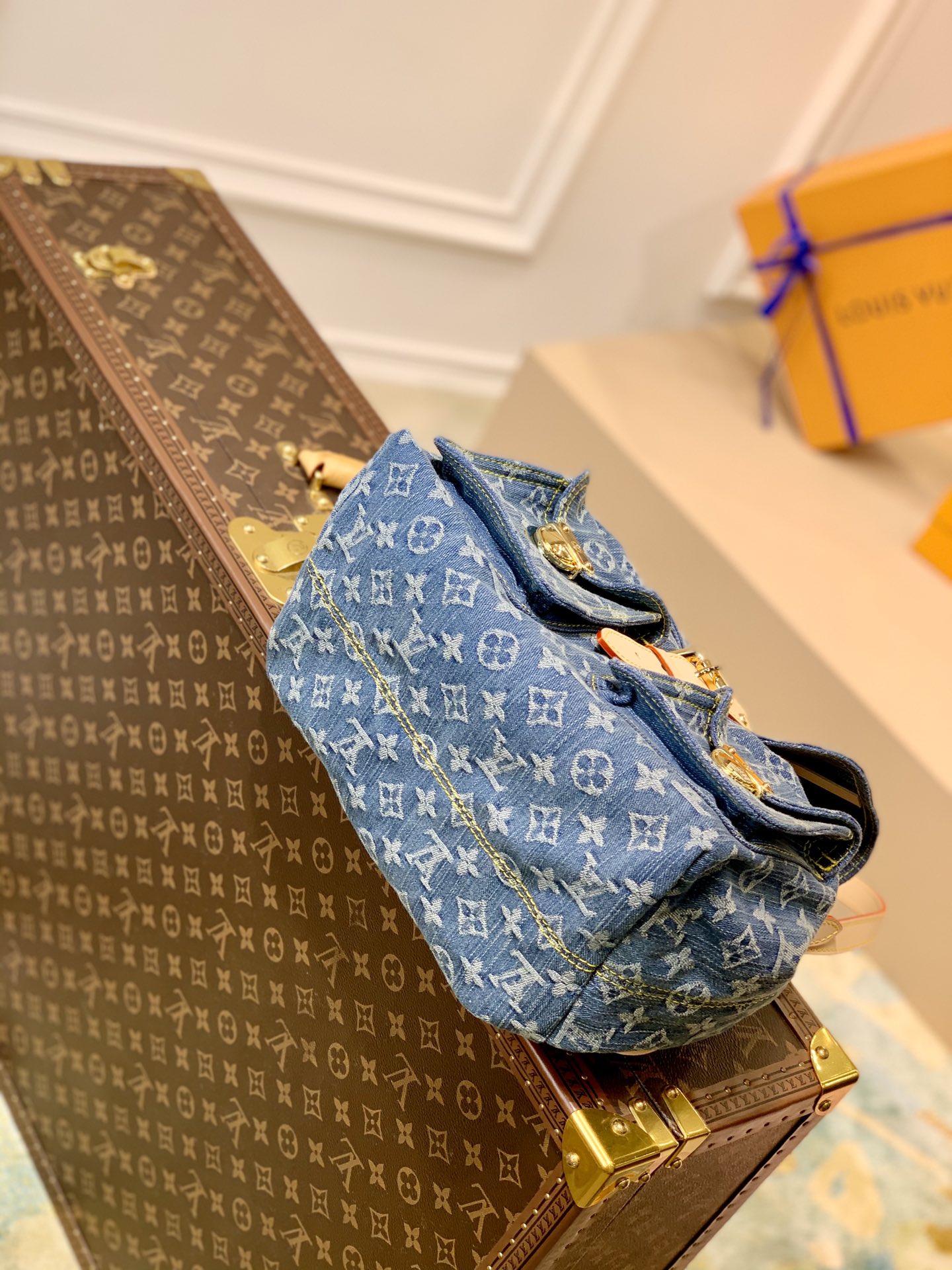 l**is V*t*n vintage m44460 backpack-19x30x28cm