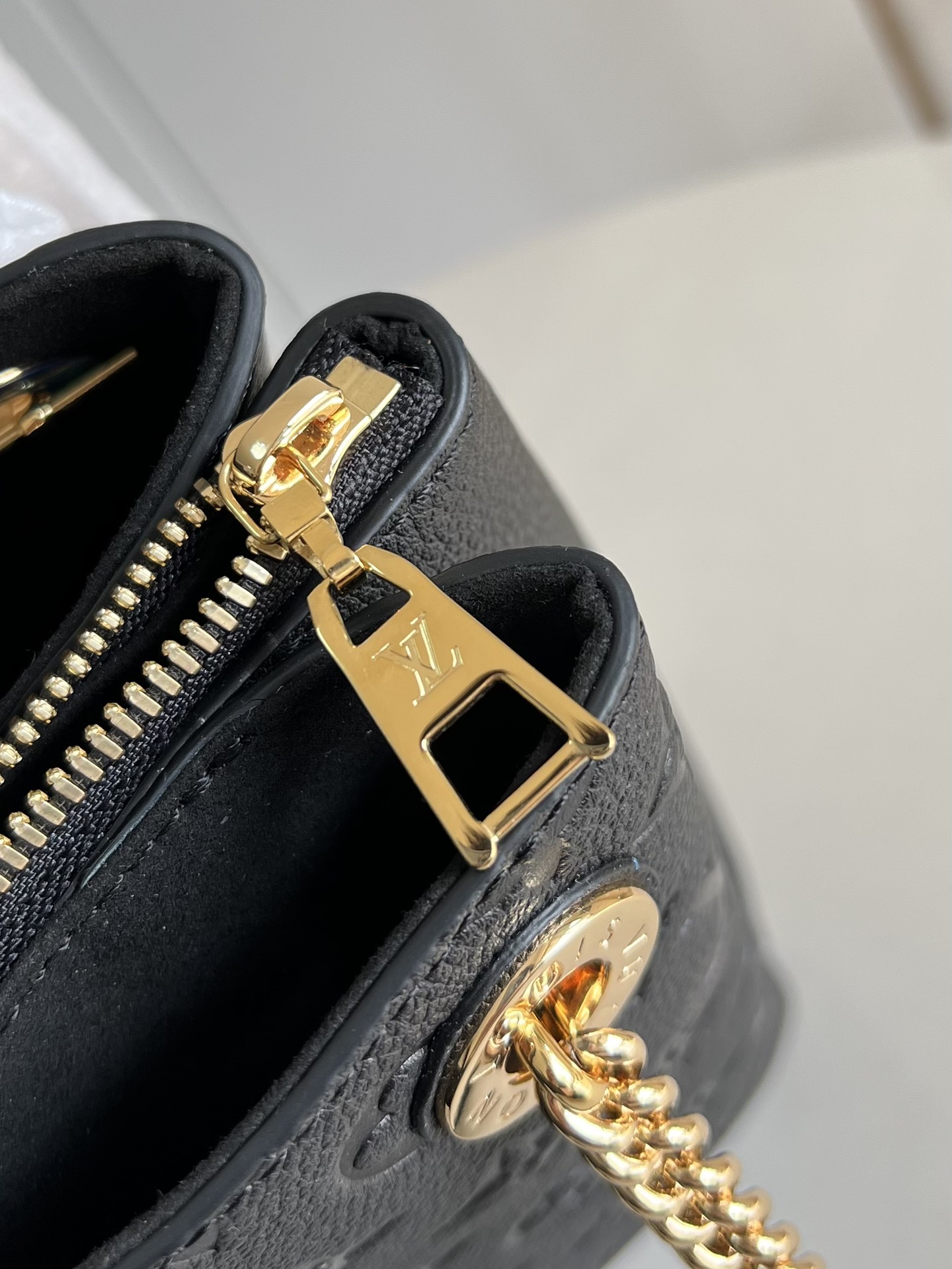 l**is V*t*n surene handbags-36*26*13cm