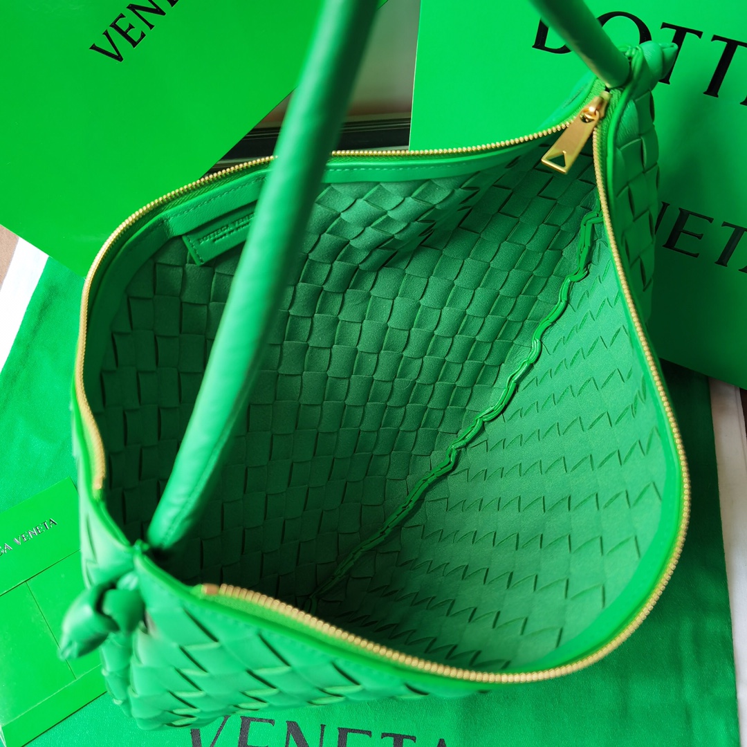 Bo*te*ga ve*ne*ta burn-40*3*24cm