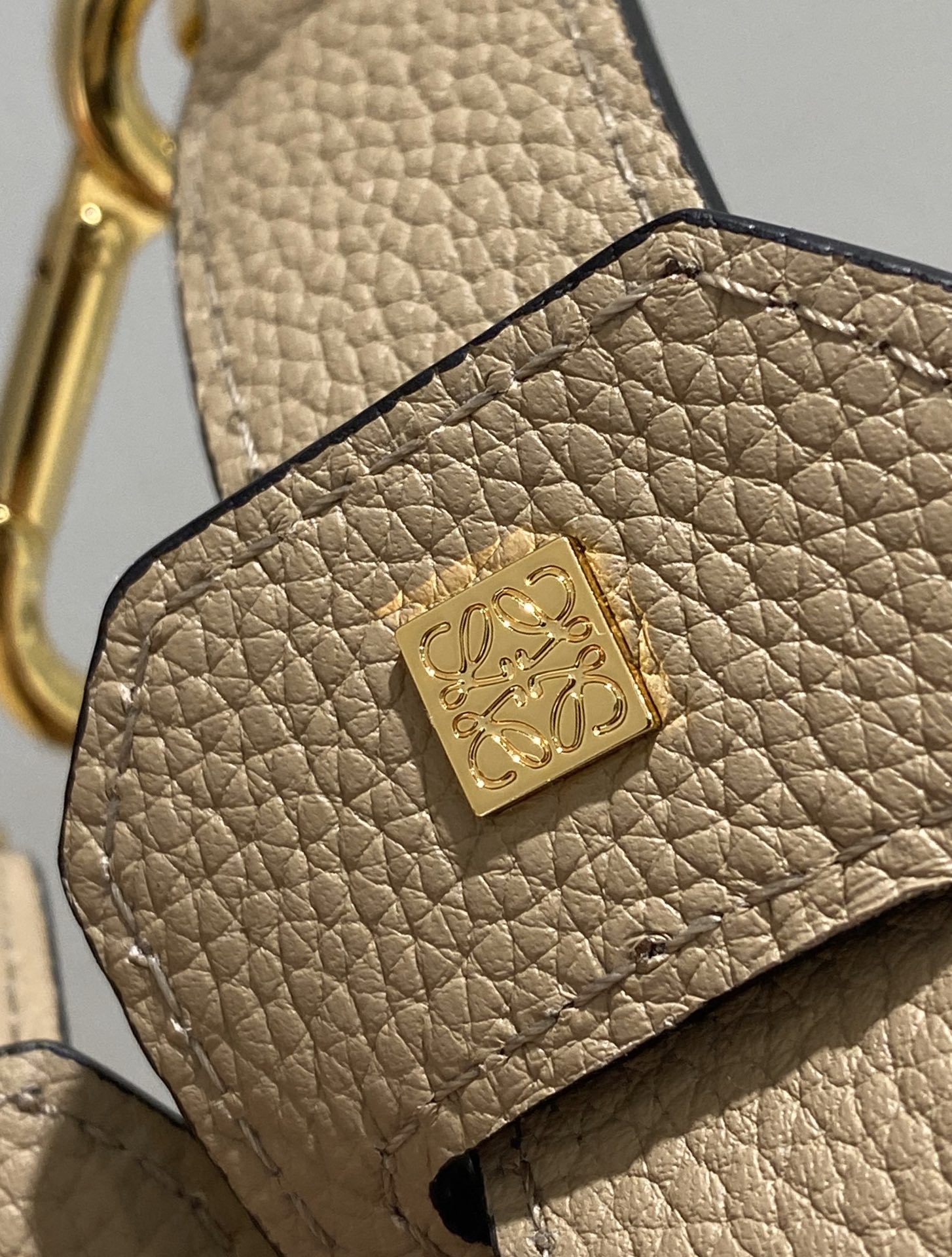 Loewe Puzzle Medium Bag-29*18*12CM