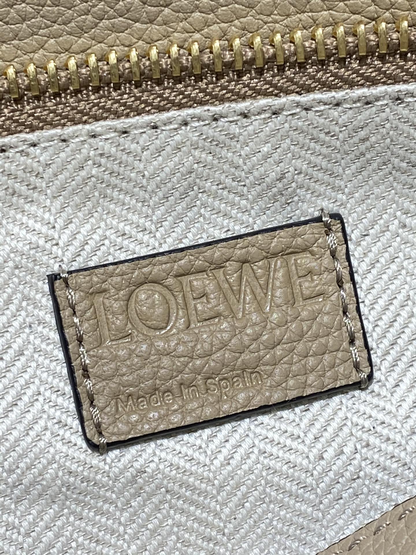 Loewe Puzzle Medium Bag-29*18*12CM