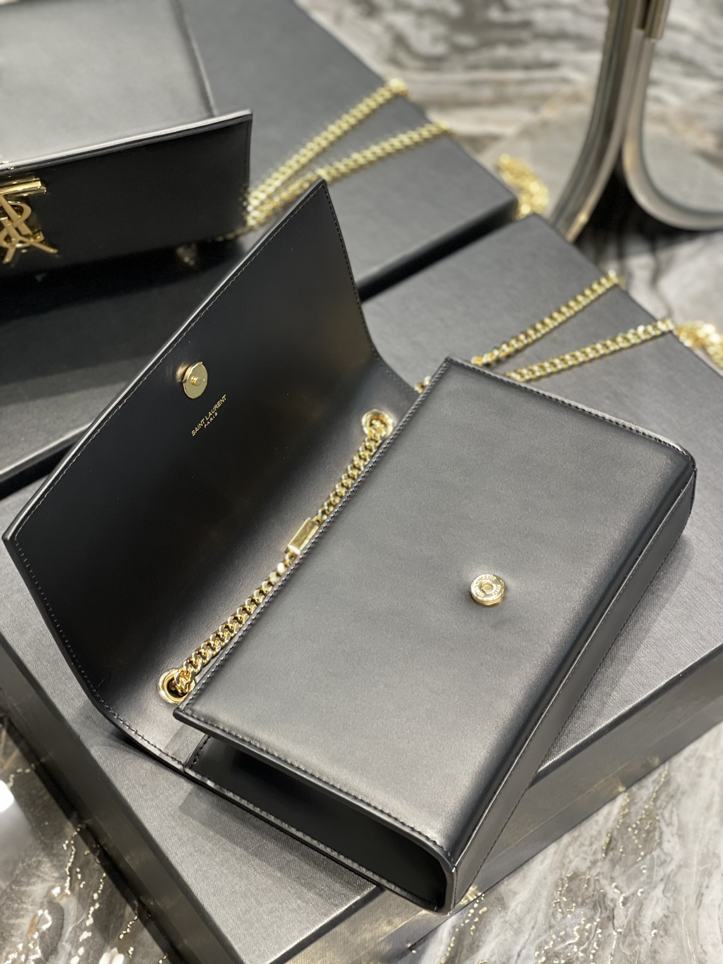 YSL Kate Medium In Smooth Leather-24*14.5*5.5CM