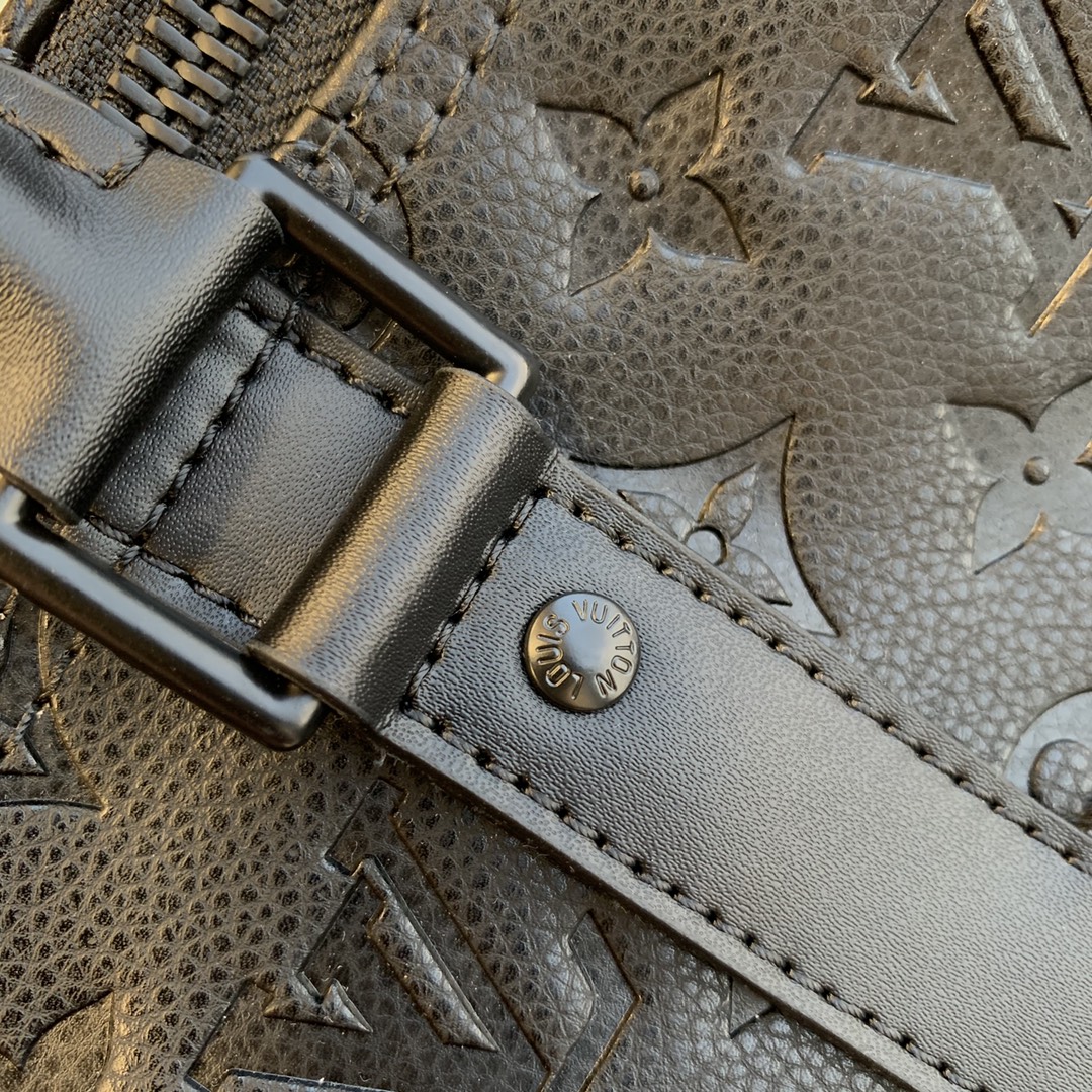 l**is V*t*n keepall bandoulière-50.0 x29.0 x23.0cm