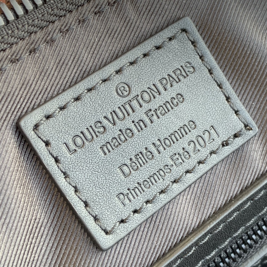 l**is V*t*n keepall bandoulière-51*30*28cm