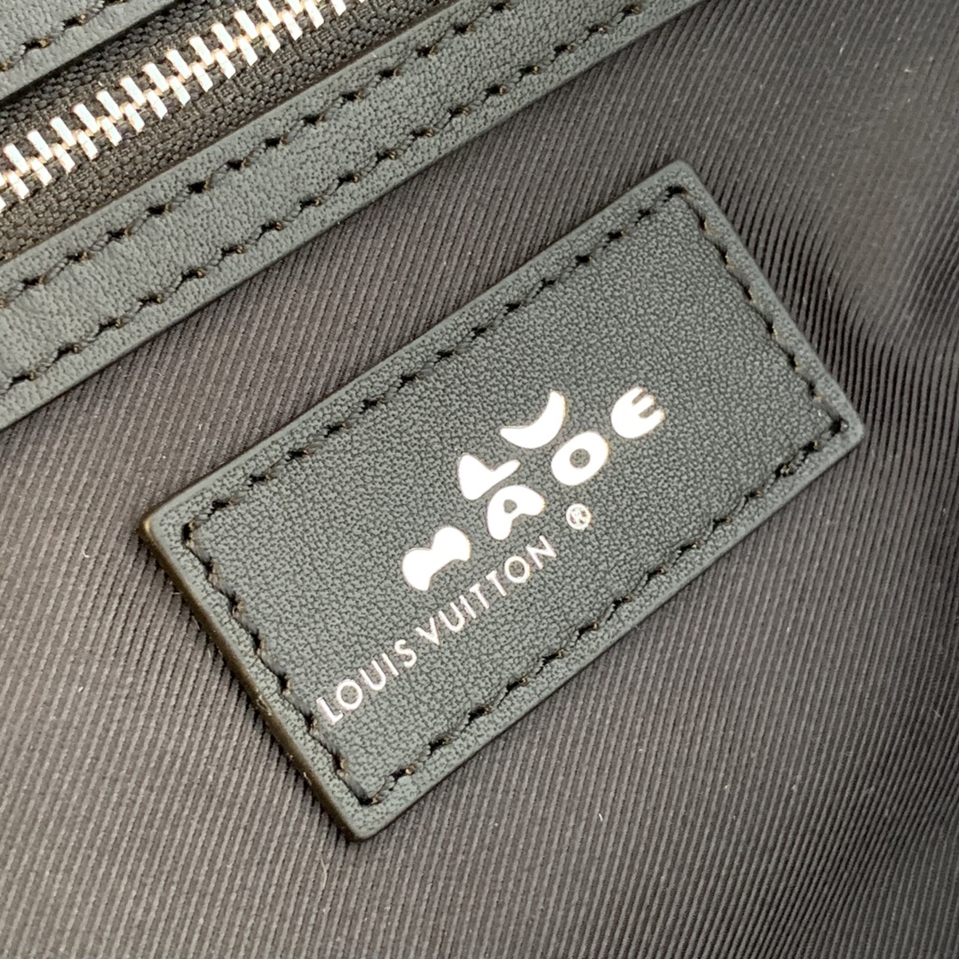 l**is V*t*n keepall bandoulière-51*30*28cm